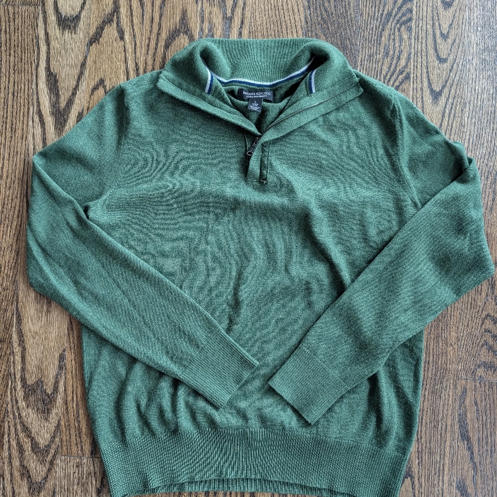 Banana Republic Forest Green Turtleneck Sweater